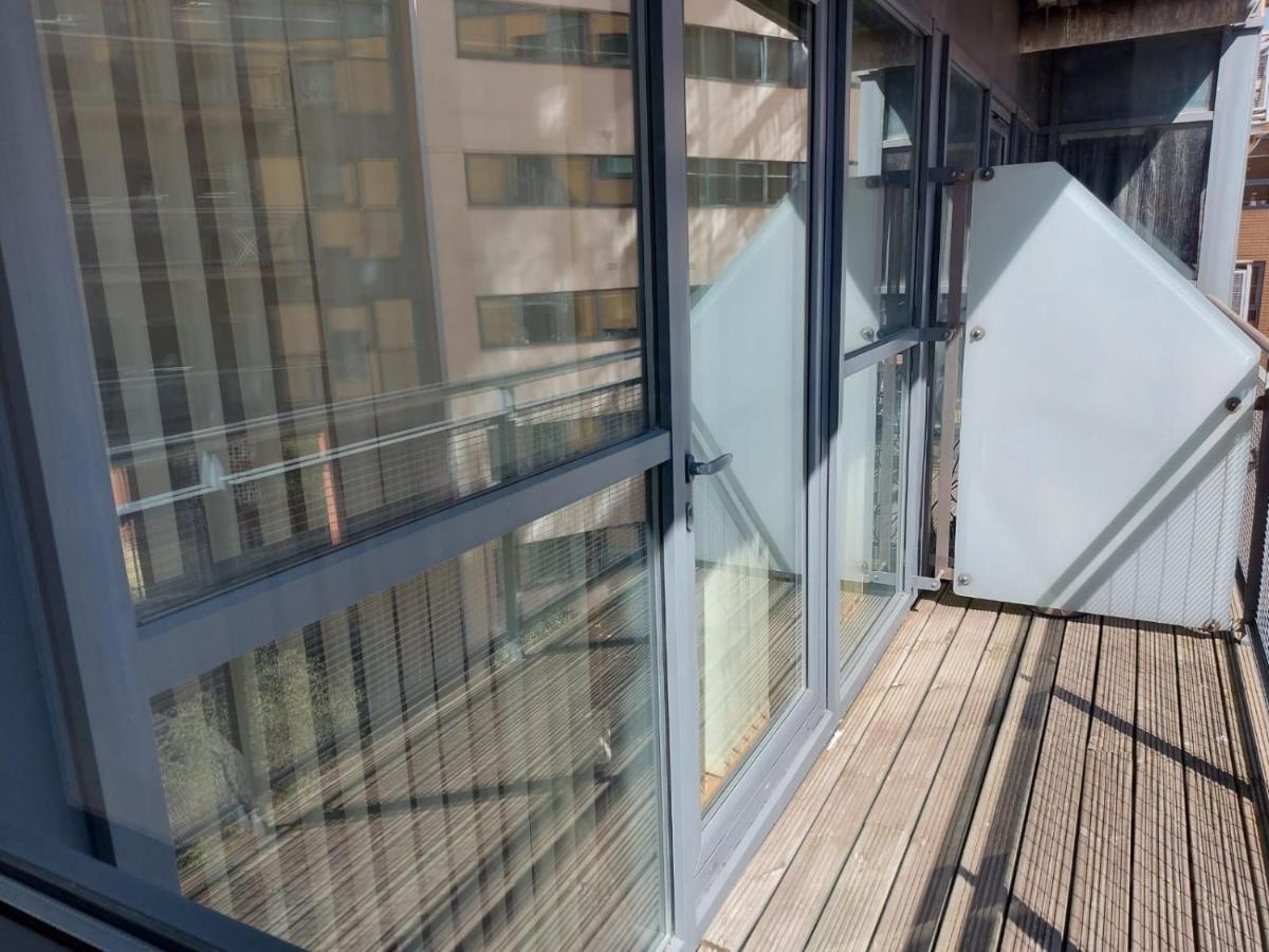 City 2 Bed, 2 Bath, Free Parking & Wifi Sheffield Eksteriør billede